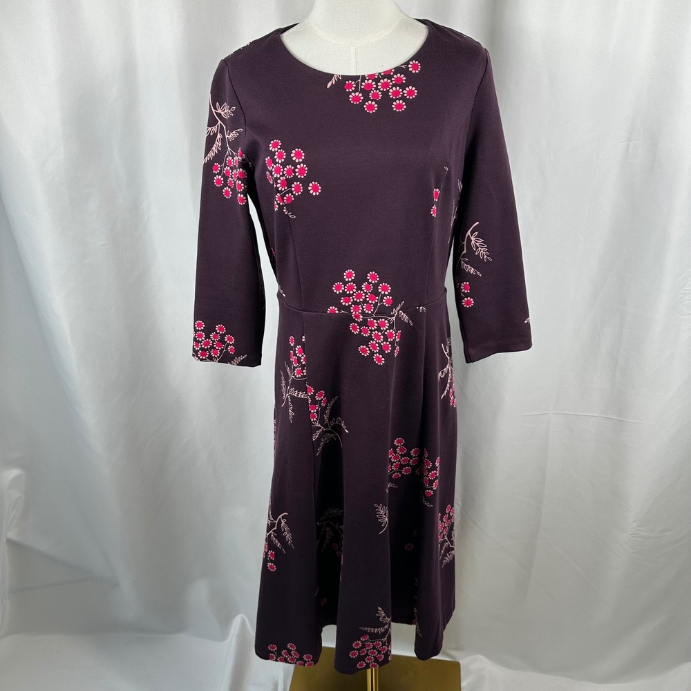Boden Fit and Flare Dress Women 10R Purple Pink Daisy Floral Jersey 3/4 Sleeve